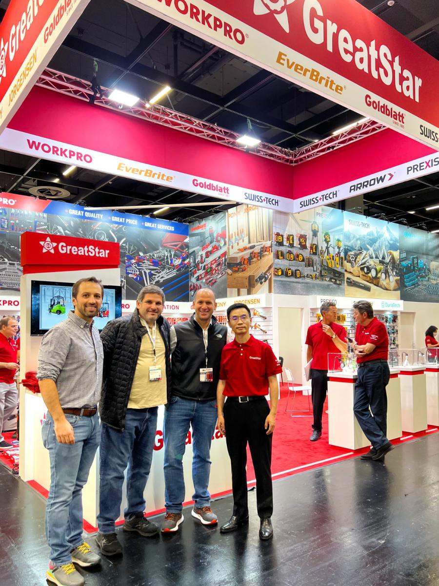 166433576961856750F8.jpg cbcf76f1b9883ca50978984f4c861148.jpg