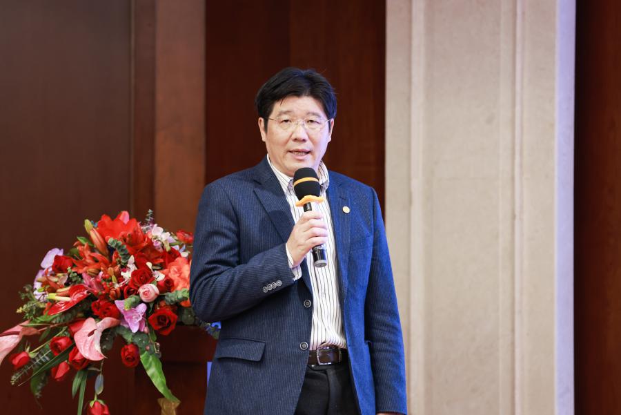 1674023925950960EBAB.jpg AWP_0023.jpg